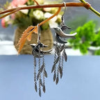 Retro Minimalist Design Leafy Artistic Earrings For Women With An Elegant Vibe